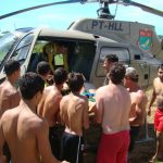 Embarque da vítima afogada no rio