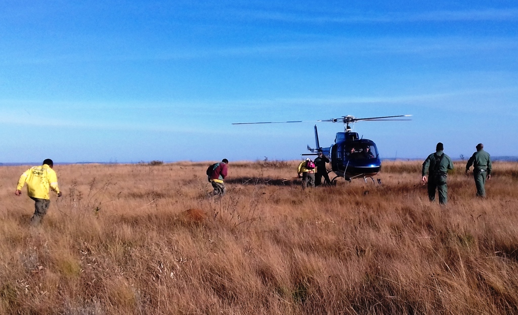 Helicóptero da Polícia Militar reforçou combate a incêndio no Parque Nacional da Serra da Canastra