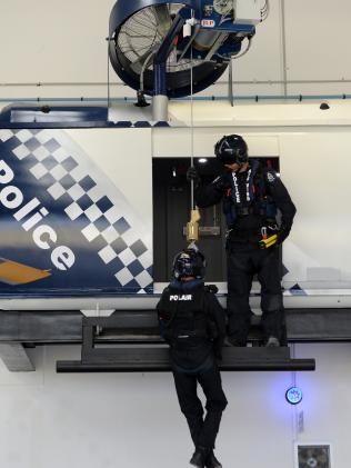Polícia de West Australia inaugurou seu primeiro simulador para a prática de resgates