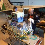 Avião antes usado para o crime ajuda a salvar vida de bebê