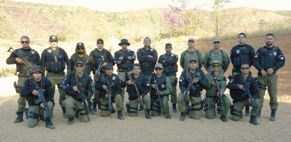 Policiais civis do GOTE e CIOPAER participam de treinamento tático operacional.