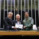 Câmara dos Deputados realiza homenagem aos Pioneiros da Aviação de Segurança Pública do Brasil