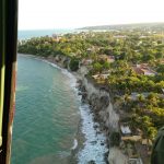 Helicóptero Acauã 01 resgata turistas perdidos na Praia de Carapibus, em Conde, PB