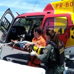 Helicóptero Arcanjo do Corpo de Bombeiros de Minas resgata criança picada por escorpião