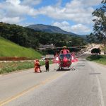 Arcanjo 04 socorre motorista de caminhão vítima de acidente na BR-381 em Caeté, MG