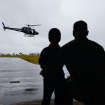 Menino de 6 anos realiza sonho de conhecer a base do Grupo Tático Aéreo do Amapá. Foto: Netto Lacerda/Sejusp.