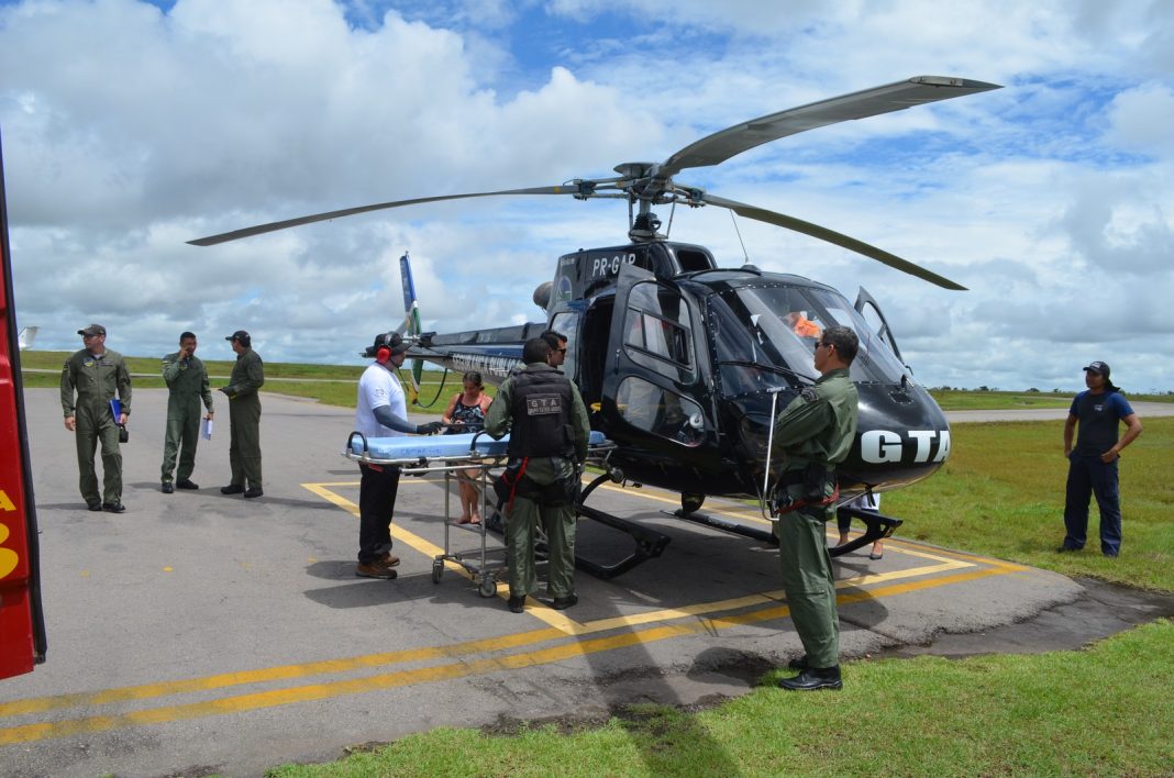 Menina de 11 anos é resgatada após sofrer escalpelamento (Foto: Jorge Abreu/G1)