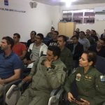 Pilotos da Polícia do Rio de Janeiro e FAB recebem capacitação teórica sobre óculos de visão noturna