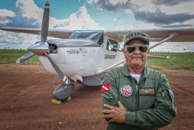 Alberto Saldanha acumula mais de 20 mil horas de voo e de histórias para contar - Foto: Marco Santos / Ag.Pará