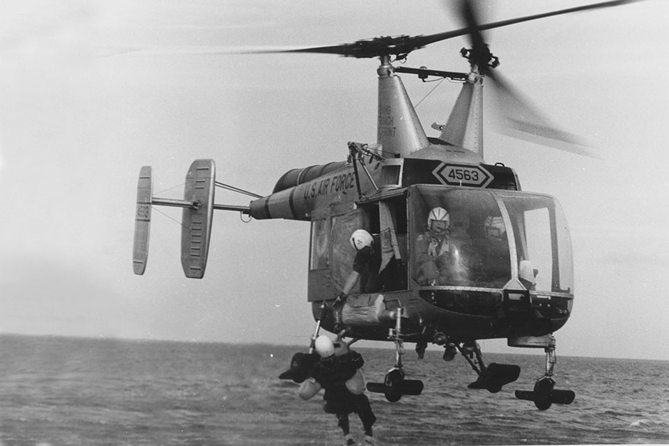 The interweaving rotors of the HH-43, seen here during a training mission, made the traditional tail rotor unnecessary. (National Archives)